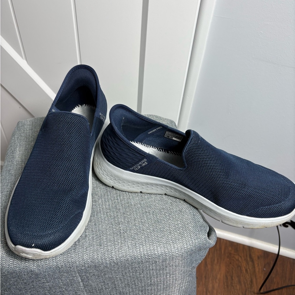 Men's Slip on Skechers Go Walk Flex Navy Blue Shoes Size 10.5
